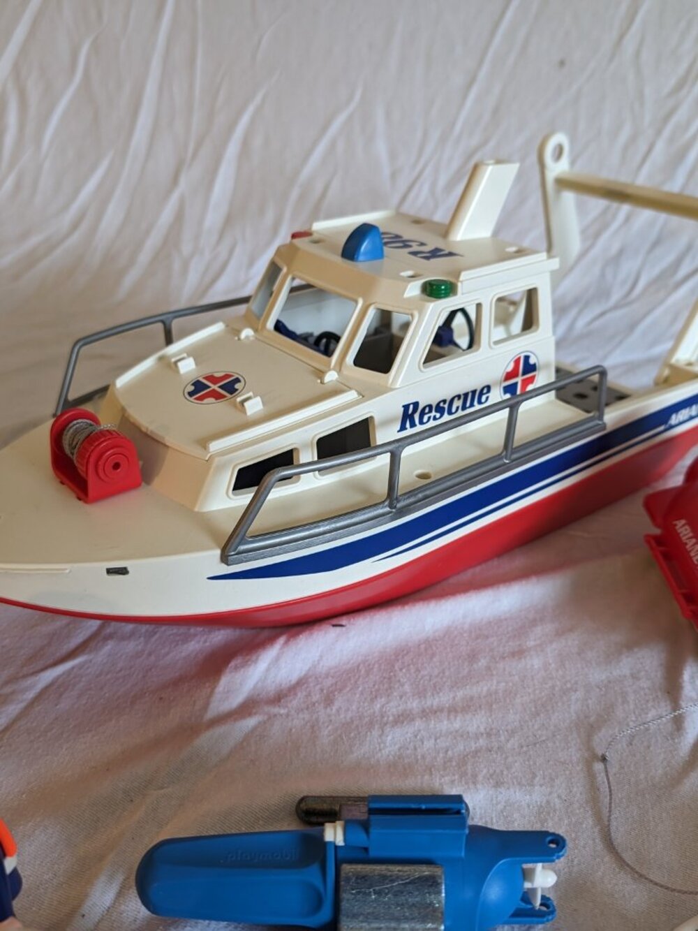 Playmobil Rescue Lot - Picture 4 of 6